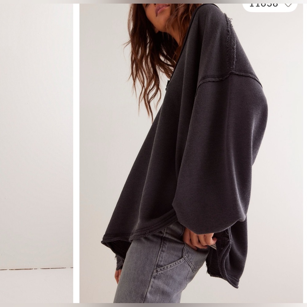 NWOT Free People We The Free Venice V-Neck Sweatshirt - Black - XS - Picture 4 of 8
